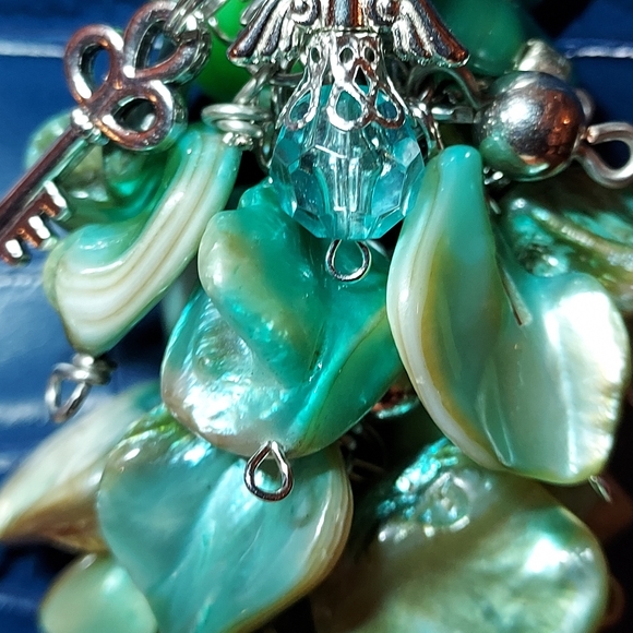 #L❤️VE HANDMADE. Purse Charm. 👜BLUEGREEN SHELL - Picture 8 of 11